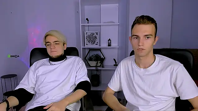 Snapshot of astren_villo chatting on November 2025 01:15:01 PM astren villo online show from November 2025 01:15:01 PM