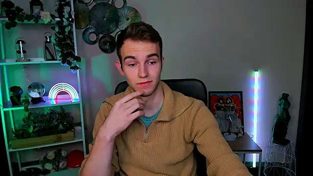 astren villo online show from March 2026 07:30:01 AM