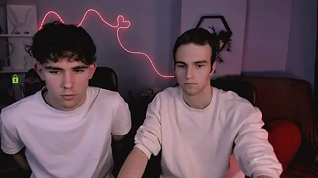 Snapshot of astren_villo chatting on February 2026 01:54:01 PM astren villo online show from February 2026 01:54:01 PM