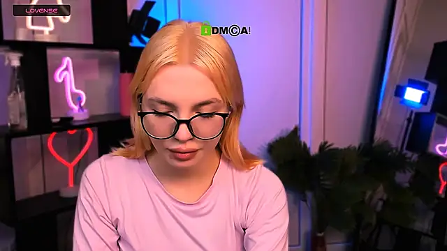 sendi cais online show from December 2025 12:32:02 PM