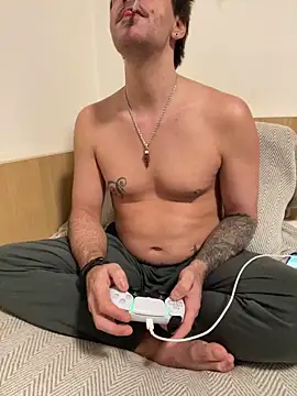  madbull  online show from February 2026 06:22:01 AM