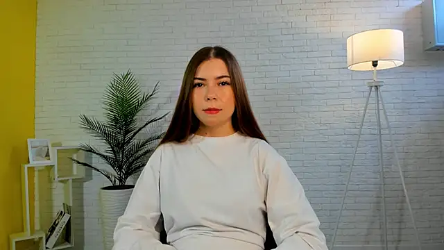 RoxannCrawford online show from October 2025 05:39:01 AM