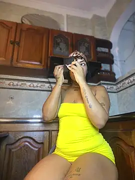 NovaFoxx online show from March 2026 07:07:02 PM