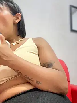 NovaFoxx online show from March 2026 07:52:01 PM