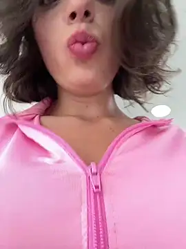 Snapshot of Ryan_ruru chatting on February 2026 02:28:01 PM Ryan ruru online show from February 2026 02:28:01 PM