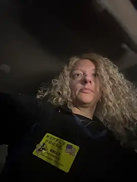 queenkelly1234 online show from February 2026 03:18:01 AM