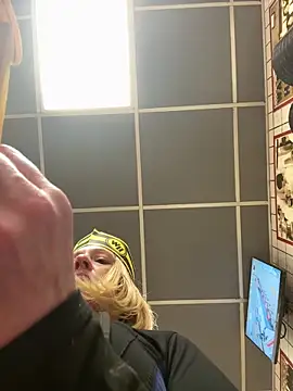 queenkelly1234 online show from February 2026 06:19:02 AM