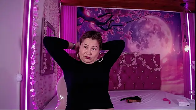 Snapshot of _Pamelamilf chatting on October 2025 12:17:01 PM Pamelamilf online show from October 2025 12:17:01 PM