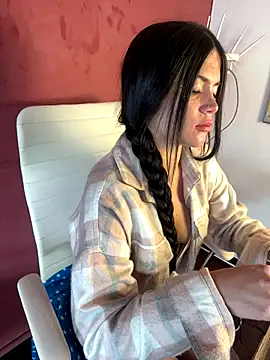 Snapshot of PamelaJonsom_ chatting on November 2025 01:44:02 PM PamelaJonsom online show from November 2025 01:44:02 PM