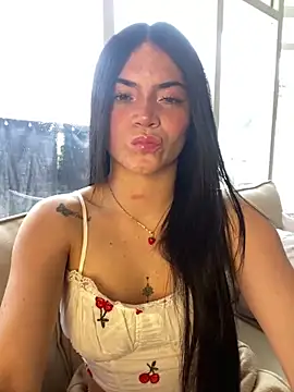 PamelaJonsom  online show from June 2026 05:08:01 PM