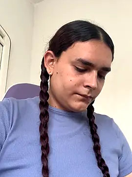 La-Gatiita-trans online show from December 2025 04:27:01 PM