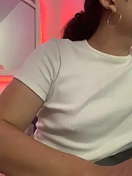 La-Gatiita-trans online show from April 2026 02:41:01 AM