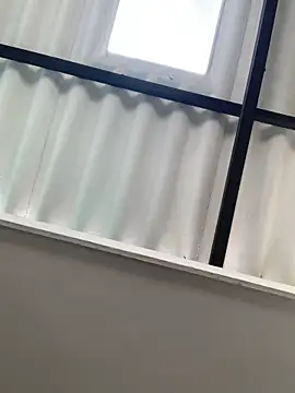 La-Gatiita-trans online show from November 2025 06:56:02 PM