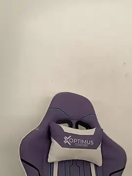 La-Gatiita-trans online show from November 2025 03:35:02 PM