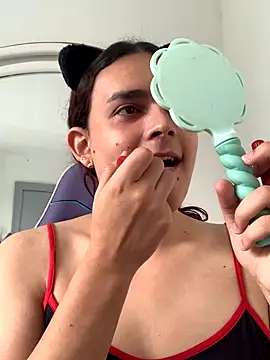 La-Gatiita-trans online show from November 2025 02:06:01 PM