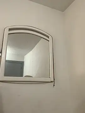 Snapshot of La-Gatiita-trans chatting on March 2026 12:56:01 PM La-Gatiita-trans online show from March 2026 12:56:01 PM