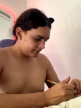 La-Gatiita-trans online show from November 2025 02:21:01 PM