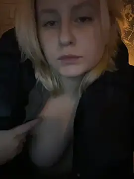 BonnyeBoom online show from January 2026 05:17:01 PM