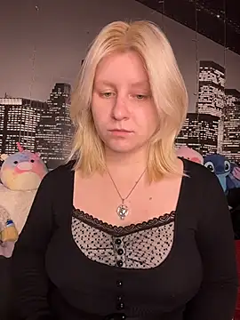 BonnyeBoom online show from March 2026 04:15:01 PM