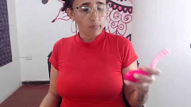 Lucyy Naugthy online show from March 2026 08:19:01 PM