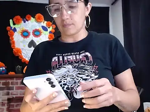 Snapshot of Lucyy_Naugthy chatting on November 2025 11:53:01 AM Lucyy Naugthy online show from November 2025 11:53:01 AM