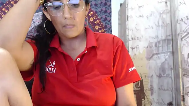 Lucyy Naugthy online show from February 2026 02:00:01 AM