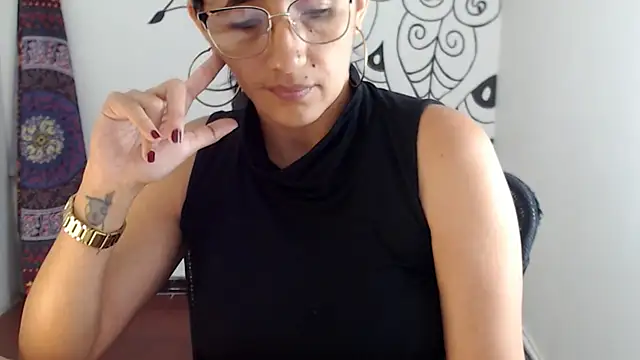 Lucyy Naugthy online show from February 2026 01:44:01 PM