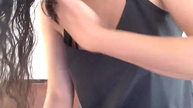 Lucyy Naugthy online show from April 2026 01:56:02 PM