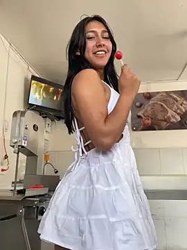 Snapshot of Nahomy_cute1 chatting on November 2025 07:07:02 PM Nahomy cute1 online show from November 2025 07:07:02 PM