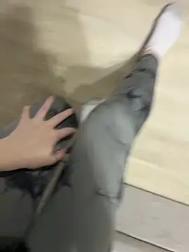 Snapshot of JuicyGamess chatting on November 2025 03:40:02 PM JuicyGamess online show from November 2025 03:40:02 PM