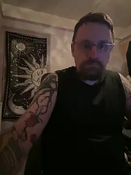 Otis Firefly online show from October 2025 05:43:01 PM