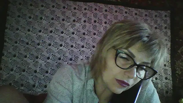 Lia Ray online show from November 2025 08:40:02 PM