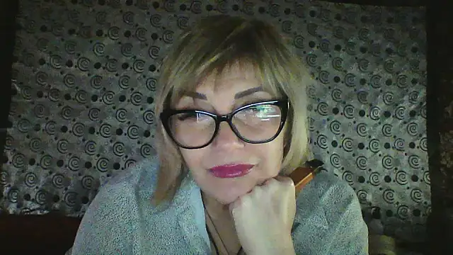 Lia Ray online show from November 2025 08:31:01 PM