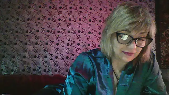 Snapshot of Lia_Ray chatting on December 2025 08:25:02 PM Lia Ray online show from December 2025 08:25:02 PM