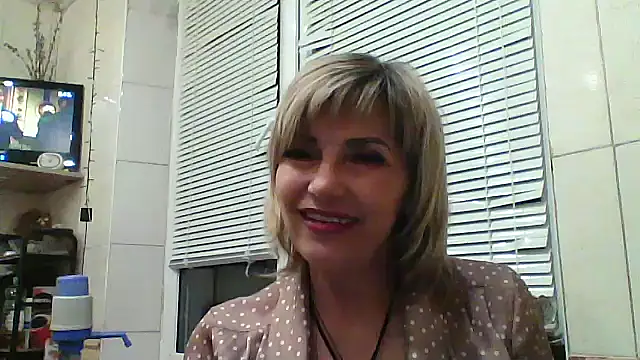 Lia Ray online show from October 2025 06:38:02 PM