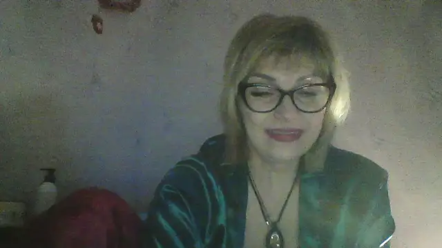 Snapshot of Lia_Ray chatting on February 2026 09:03:02 PM Lia Ray online show from February 2026 09:03:02 PM