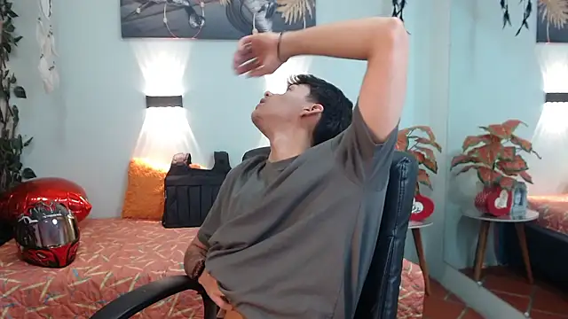 AmethystShadow17 online show from March 2026 02:46:01 AM