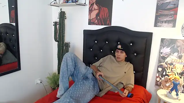AmethystShadow17 online show from May 2026 03:27:02 AM