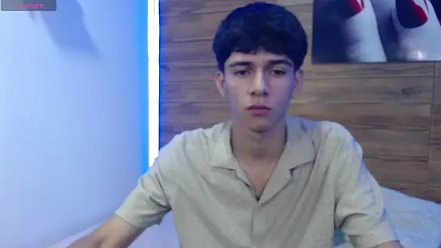 AmethystShadow17 online show from October 2025 01:02:01 PM