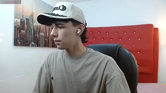 AmethystShadow17 online show from January 2026 08:03:01 PM