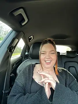 AvaHart online show from December 2025 01:22:02 PM