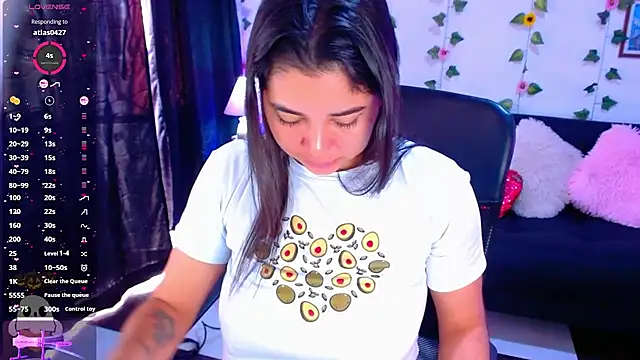 Snapshot of HaannaAGT chatting on November 2025 04:12:01 PM HaannaAGT online show from November 2025 04:12:01 PM