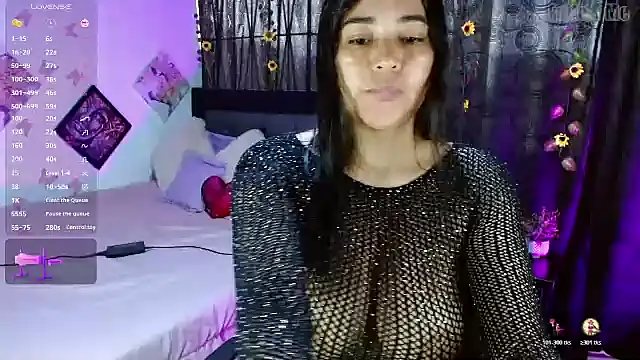 Snapshot of HaannaAGT chatting on November 2025 08:45:02 PM HaannaAGT online show from November 2025 08:45:02 PM