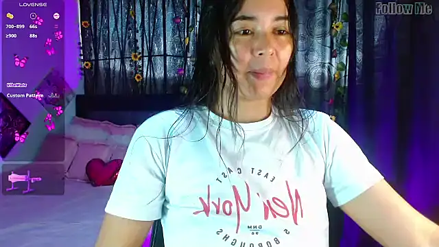 Snapshot of HaannaAGT chatting on November 2025 07:18:01 PM HaannaAGT online show from November 2025 07:18:01 PM