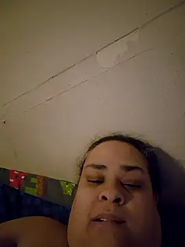 Snapshot of BigBusty_VoluptuousMilfX chatting on December 2025 11:53:01 PM BigBusty VoluptuousMilfX online show from December 2025 11:53:01 PM