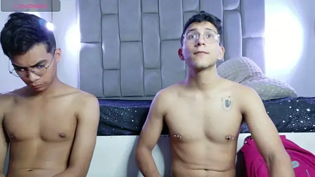 Desire4Duo online show from April 2026 10:11:01 AM