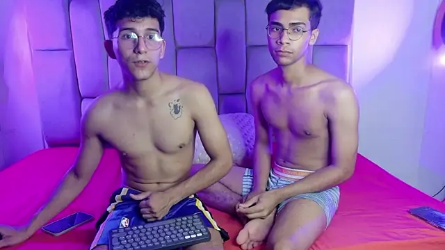 Desire4Duo online show from February 2026 10:47:02 AM