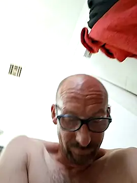 whateveruwanthowever online show from October 2025 05:34:01 PM