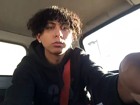 Jjloscooby online show from January 2026 11:00:01 PM