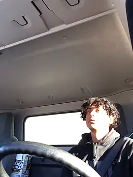 Jjloscooby online show from January 2026 11:00:01 PM